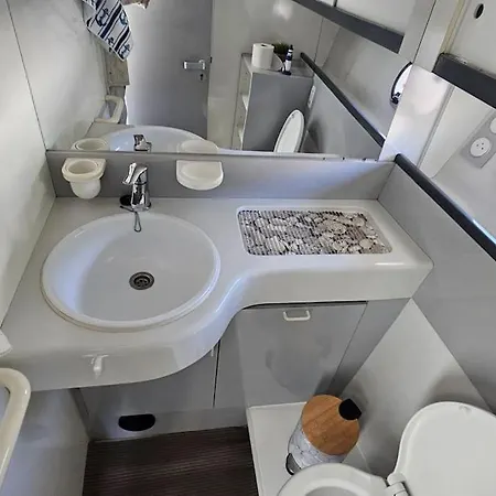 Botel Nuits Insolites Sur Un Bateau 12m En Pleine Nature *