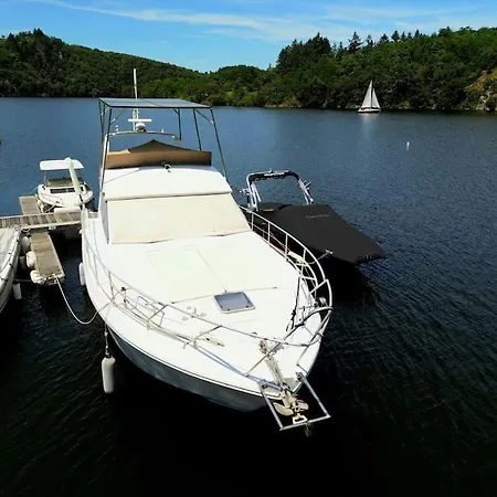 Botel Nuits Insolites Sur Un Bateau 12m En Pleine Nature